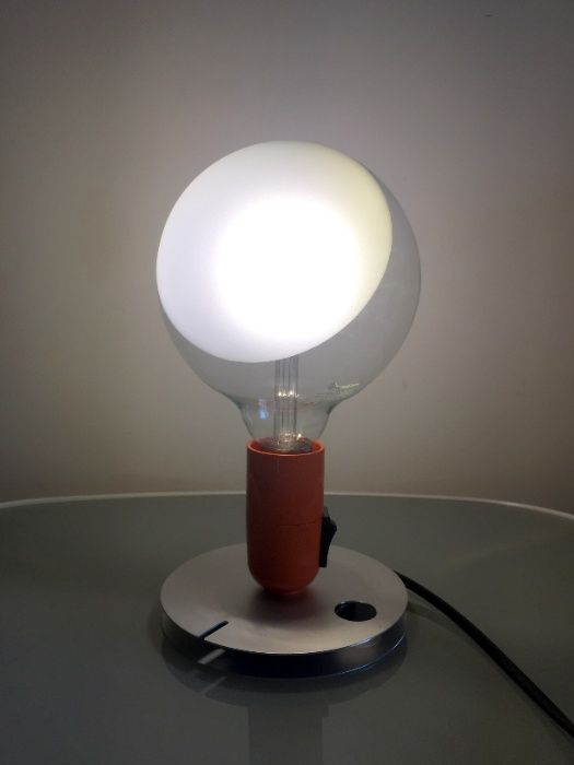 Candeeiro de mesa lampadina, laranja de Achille Castiglioni 1972