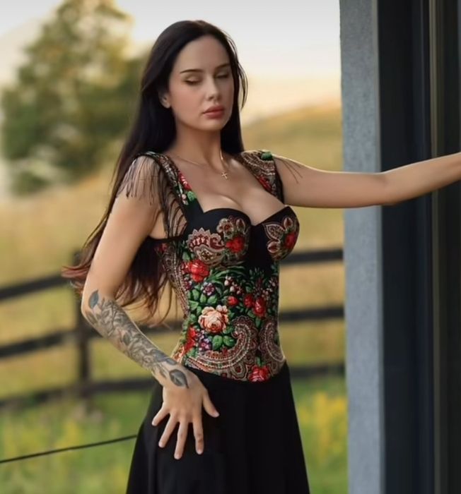 Новий корсет в українському стилі р.48-50 на великі груди