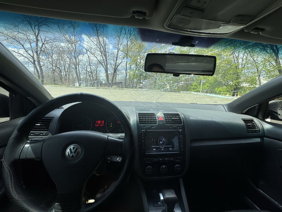 Продам Volkswagen Jetta Mk5 (2007) — 1.9 TDI