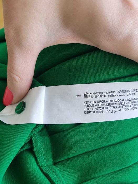 Blusa Verde Esmeralda Plissada - ZARA