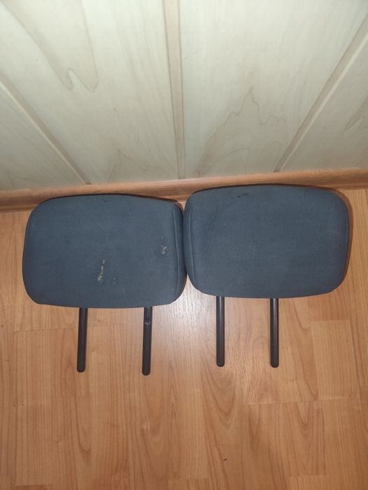 Zagłówek do Megane 2