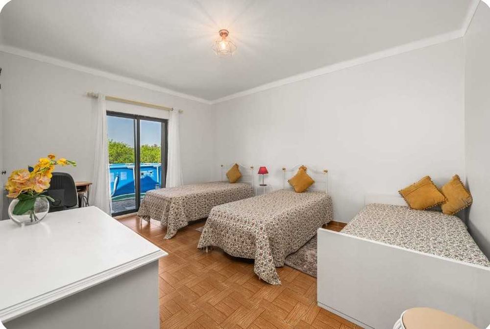 Moradia de Campo c/ Piscina a 4km da Praia Armação de Pêra | Setembro