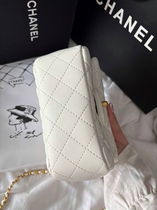 ПРЕМІУМ‼️Chanel Mini 17 Classic Flap Bag in White with Gold / Шанель