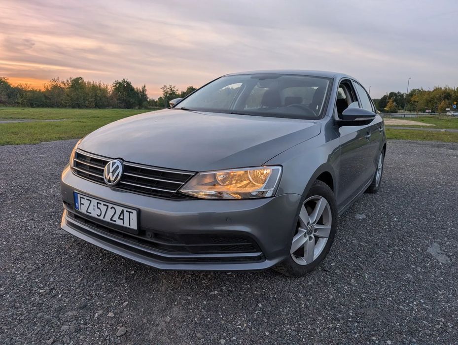 Volkswagen Jetta EA211 * salon PL *  nowy rozrząd * po serwisie