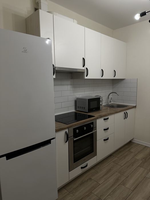 ЖК Гранд Бурже, затишна, світла 1 кімнатна квартира, 10 поверх