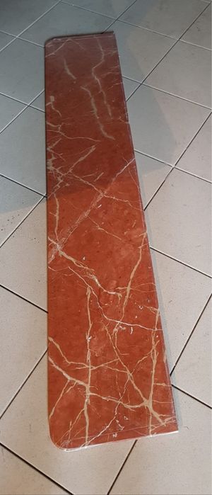 Parapet z marmuru marmur 151x29