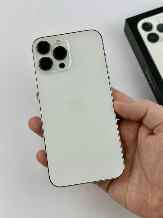Apple iPhone 13 Pro Max 256GB Silver (MLLC3)
