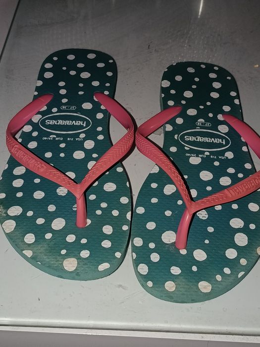 Havaianas em excelente estado