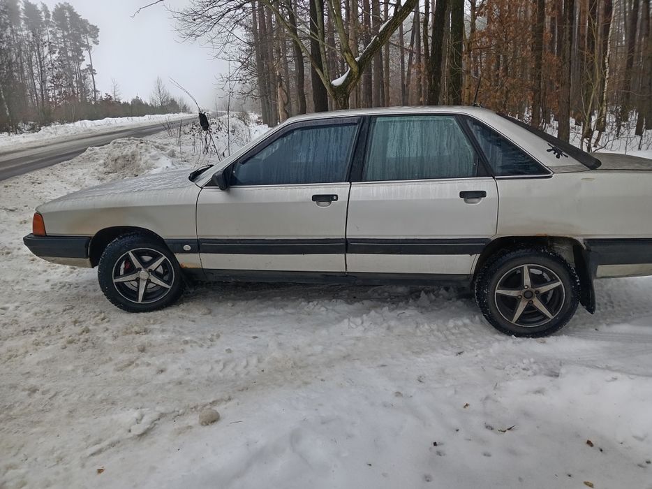 Ауді 100 с3 2.2 бензин