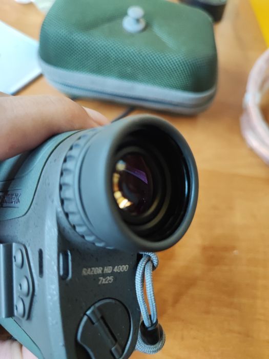 лазерный дальномер Vortex Razor HD 4000 (модель LRF-250)