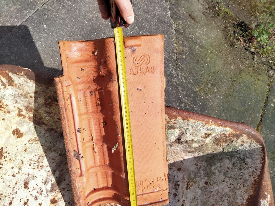 Telha (marca SOTELHA) em boas condições