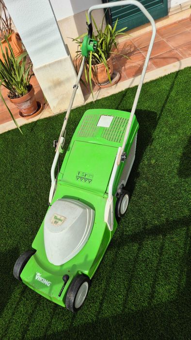 Cortadores de  relvas elétrico