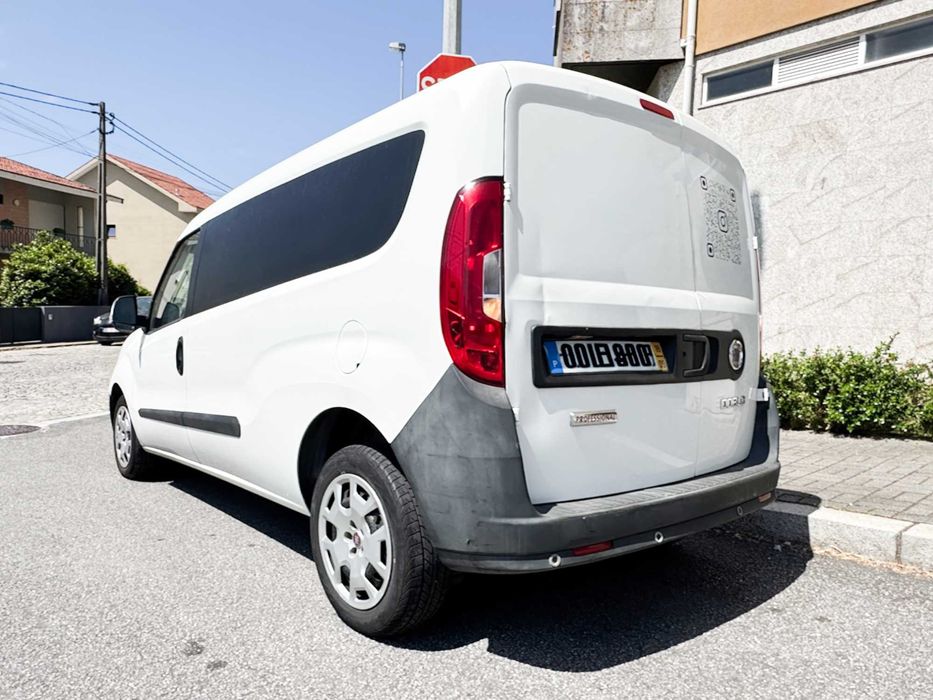 Fiat Doblò Maxi Multijet 2016 – Comercial, Espaçosa e Fiável