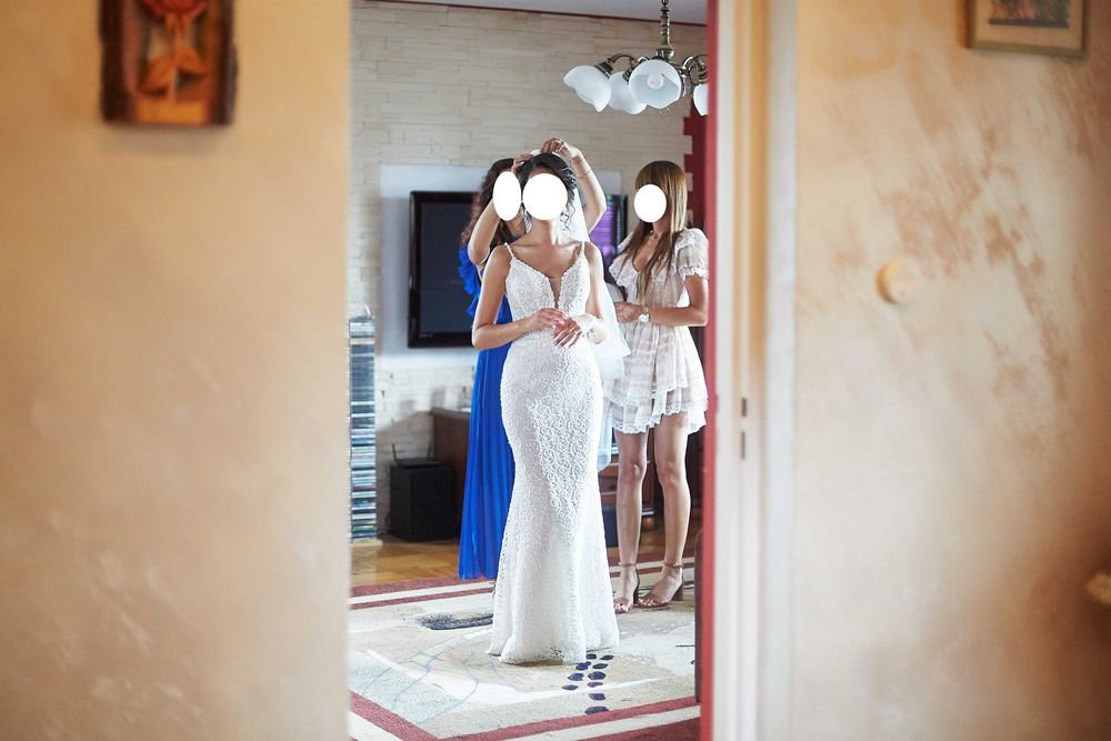 Piękna suknia ślubna rybka, koronka, perły, cekiny, La Belle, 36