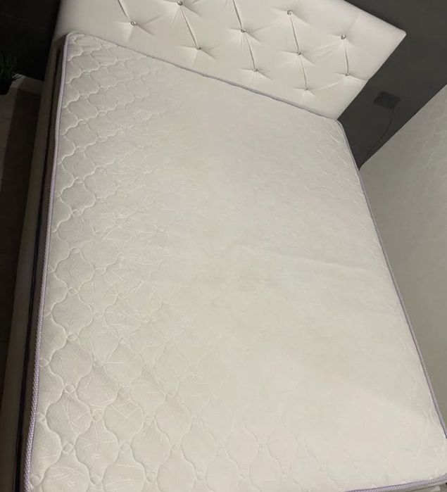 Хімчистка диванів, матраців, крісел, стільчиків, килимів