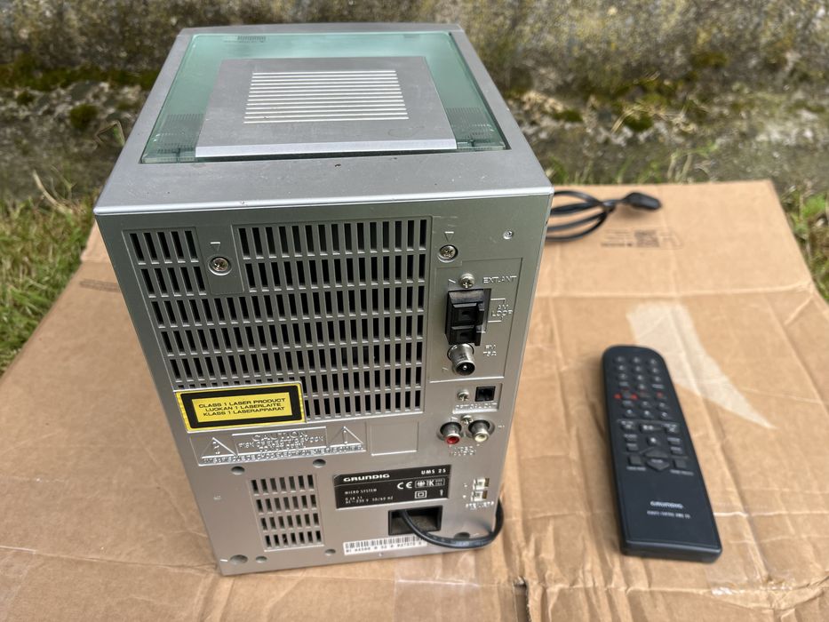 Wieże glosniki radio