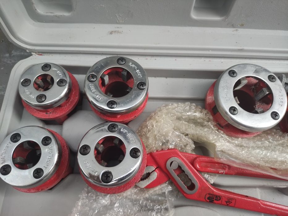 Máquina roscas pvc - tarracha
