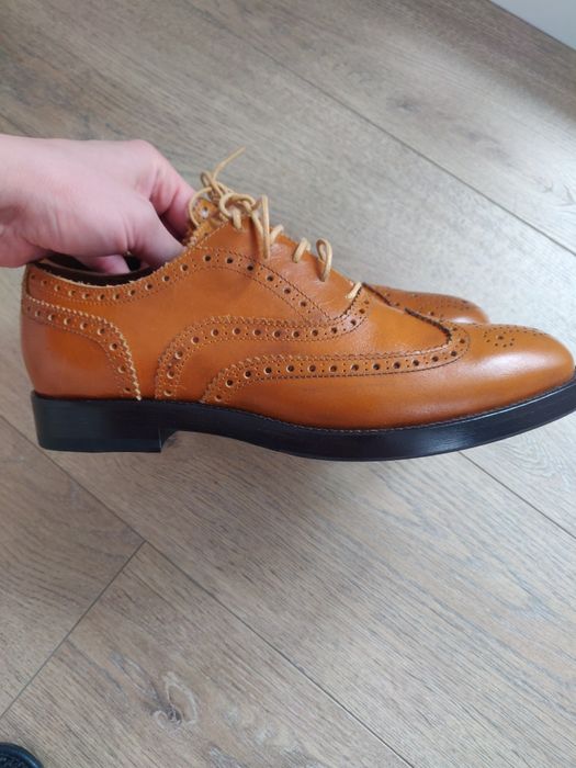 Нові туфлі Італія
