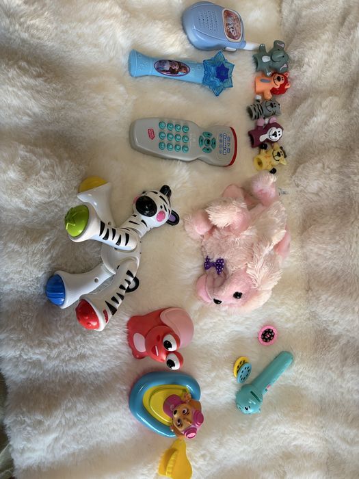 Іграшки для дітей від року, дитячий конструктор, піаніно