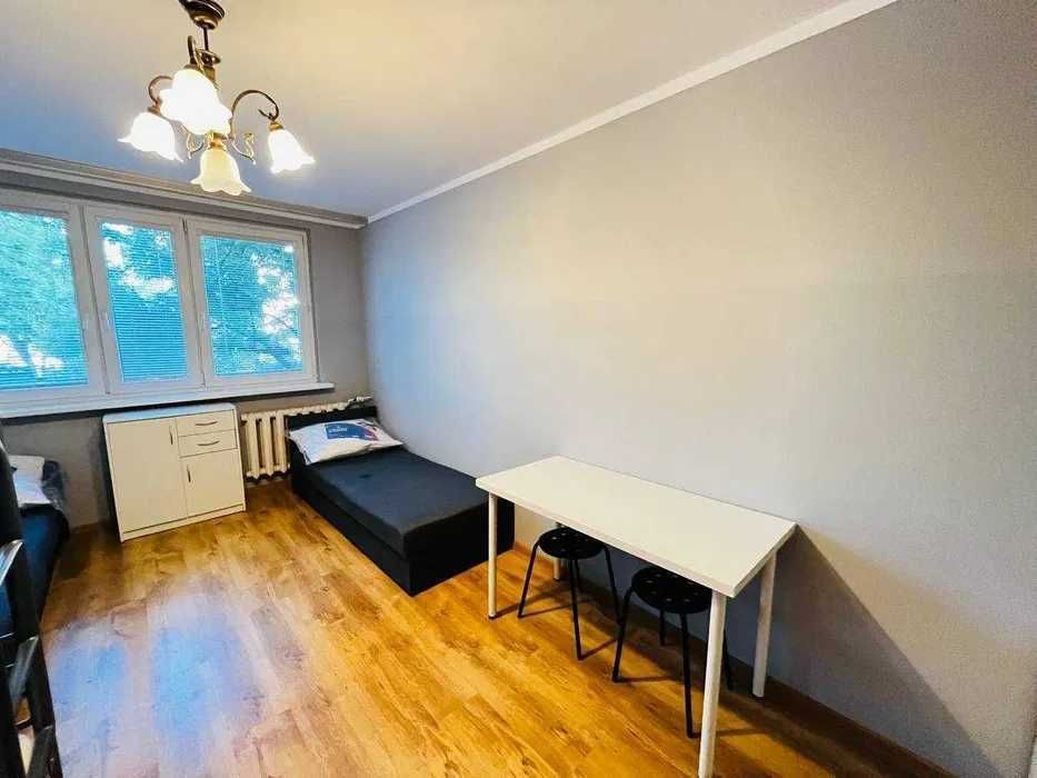 Место в комнате Метро Оболонь Минская Героев Днепра Без комисии