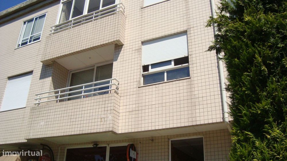 Apartamento T1 Mobilado na Circunvalação