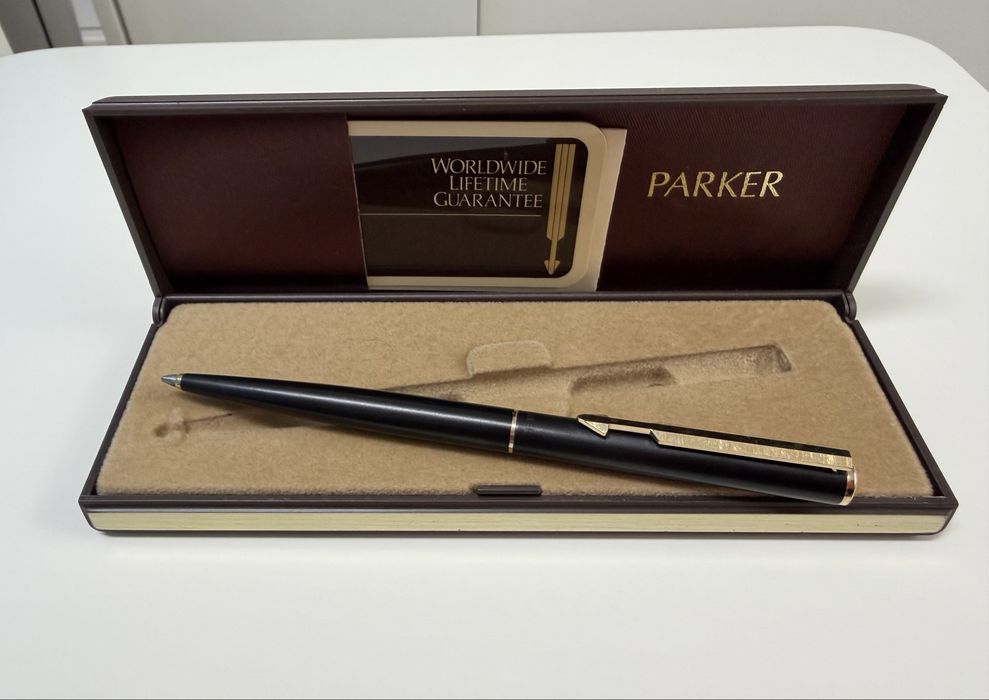 Esferográfica Parker cor Preto Baço - Anos 80