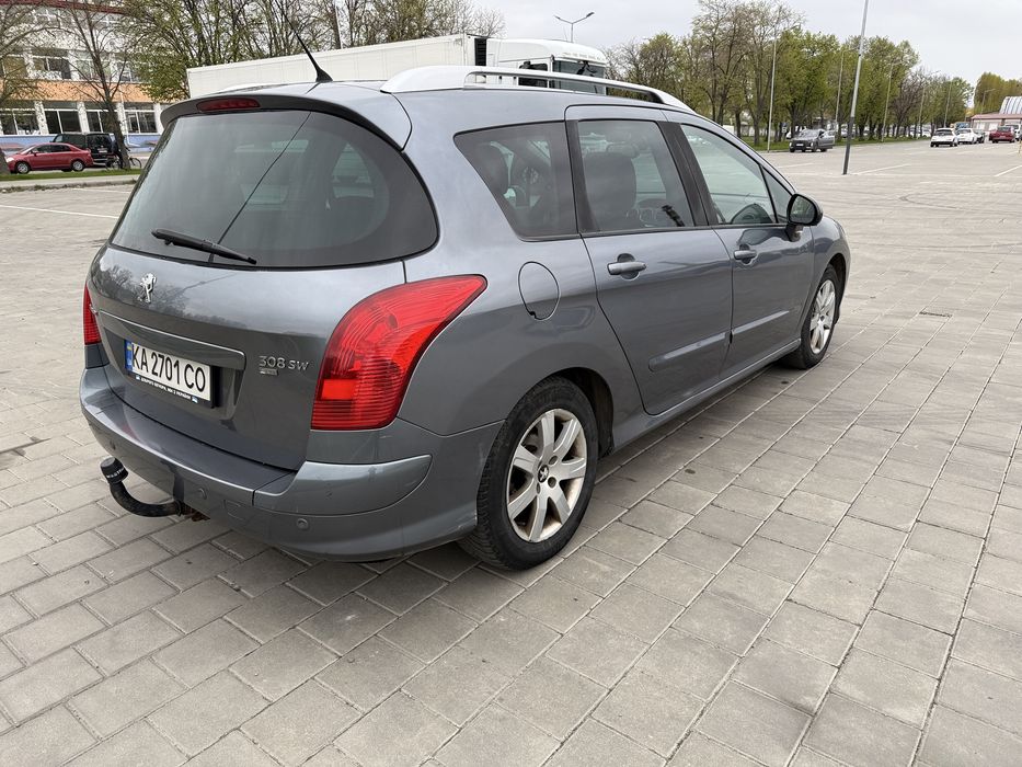 Peugeot 308 2011