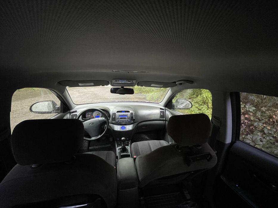 Продам HYUNDAI ELANTRA HD 2008 года