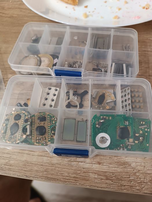 Stre zegarek typu Montana Levis Kassel melodyjki