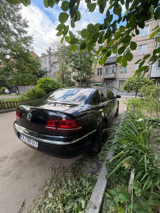 Продам машину volkswagen phantom