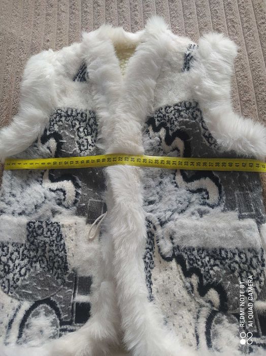 Дитяча безрукавка...