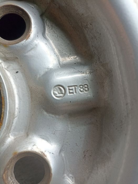 Koła 13 cali kompletne