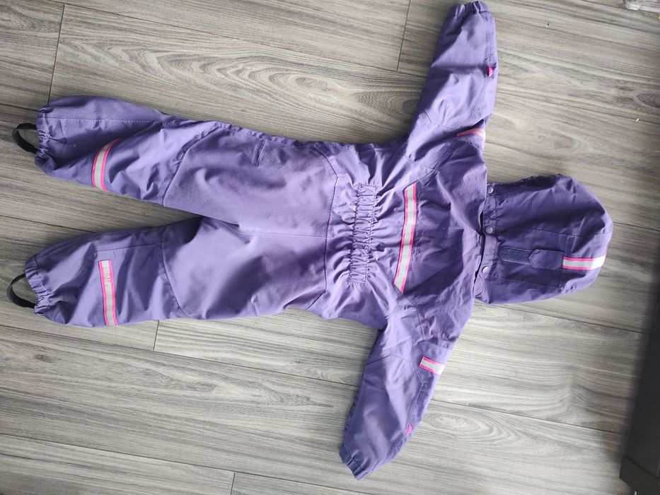 Kombinezon dziecięcy r. 92