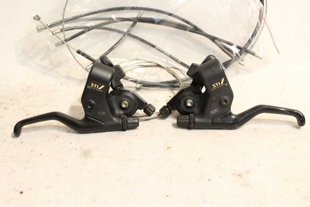 SUPER STAN klamkomanetki shimano deore DX ST-M071 . 3x7s japan da1