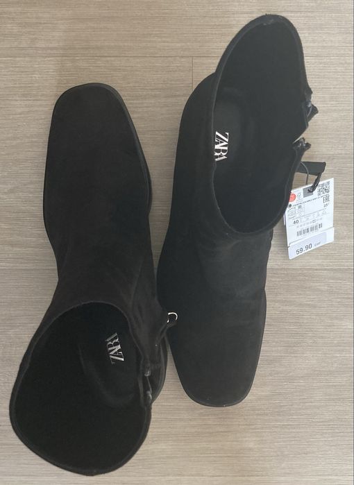 Zara Chelsea Ankle Boots