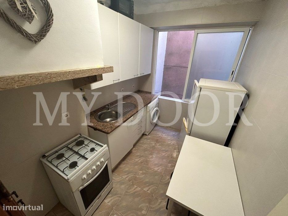 T1 em Moscavide p/venda - Central - Rch Alto