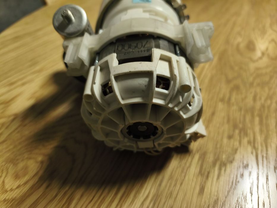 Bomba NIDEC PA085A25E02