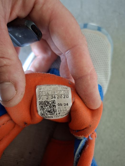Buty adidas 34 dla chłopca