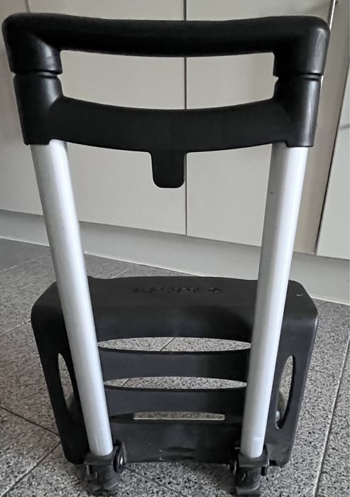 Troley compacto para mochila