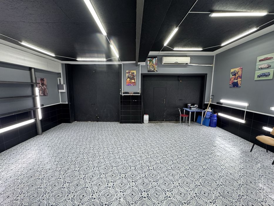 Продам гараж (детейлінг студію) з якісним ремонтом