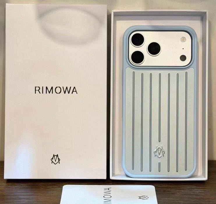 Чохол Rimowa алюмінієвий на 17 pro max 17 pro silver