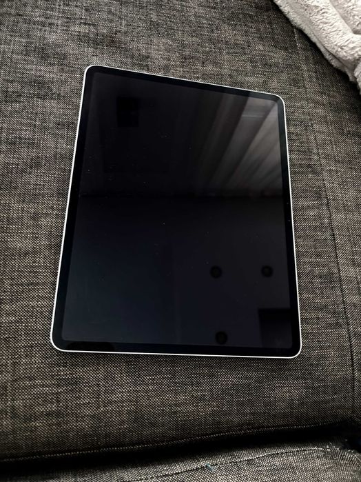 iPad Air 6 13" M2 128GB cellular niebieski USZKODZONY