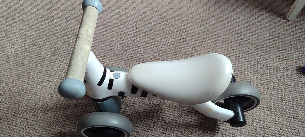 Jeździk zebra za 10 zl