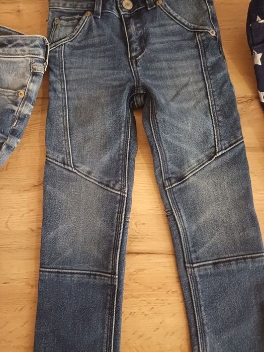 Spodnie jeans 3 sztuki Guess i 2 razy Gap 110