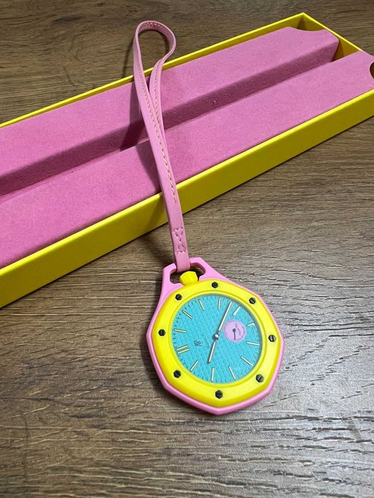 Swatch AP Otg Roz SSX03J100N–Savonette, koronka 3, turkusowy tapisserie, 90h mocy