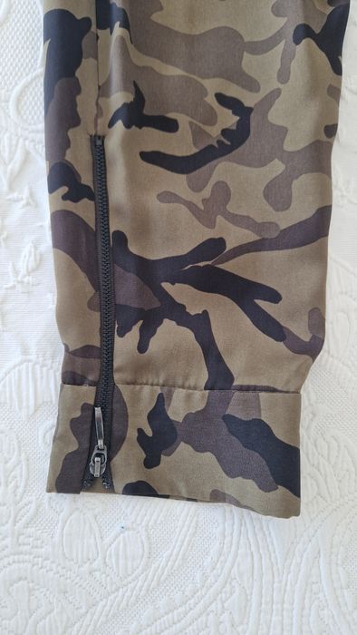 Calças estampadas Zara tamanho XS