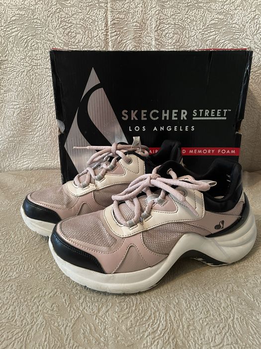 Кросівки Skeches 37 розмір