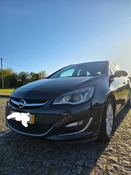 Opel Astra Sports Tourer 2015