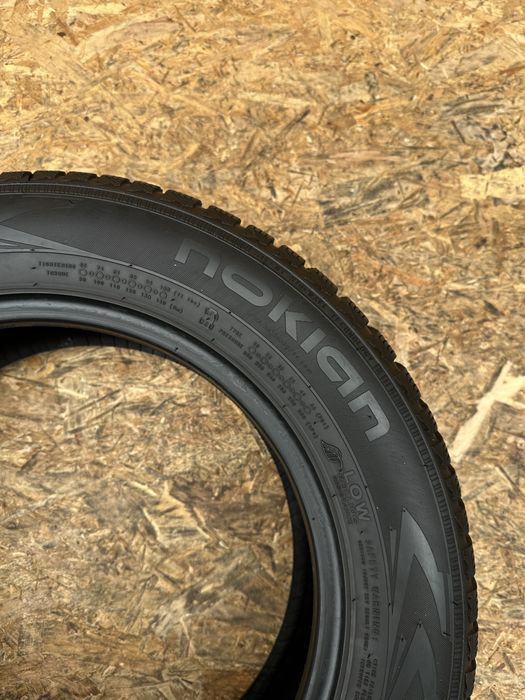 Пара шин 195/60 R15 92H NOKIAN WR 04.гума резина шини
