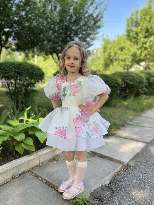 Святкова дитяча сукня